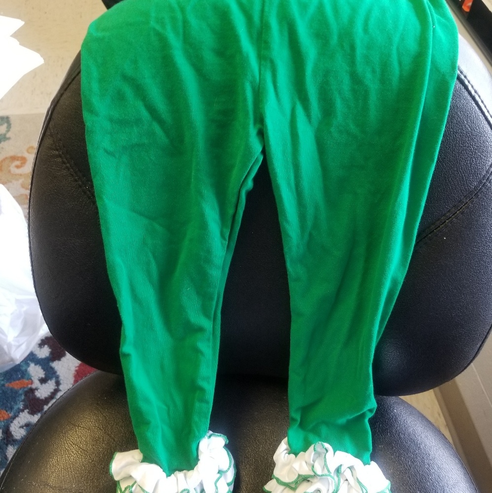 Little girls ruffle leggings